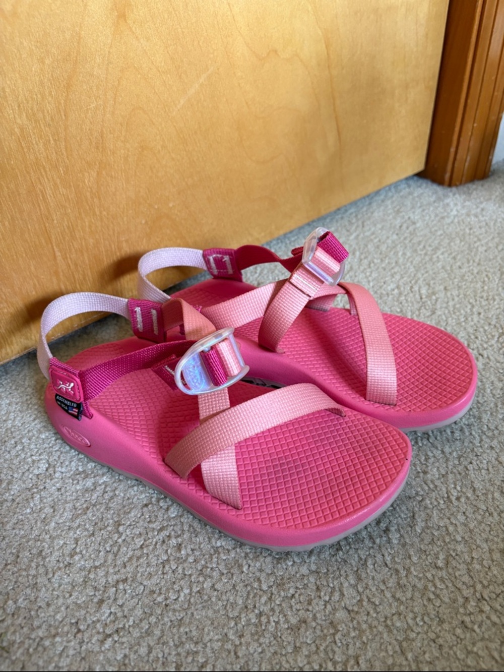 Chaco Z/1 Pink Tones Adjustable Strap Classic Sandal Soft Coral